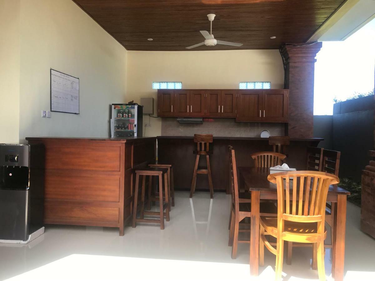 Raka & Rai Homestay Canggu Екстериор снимка